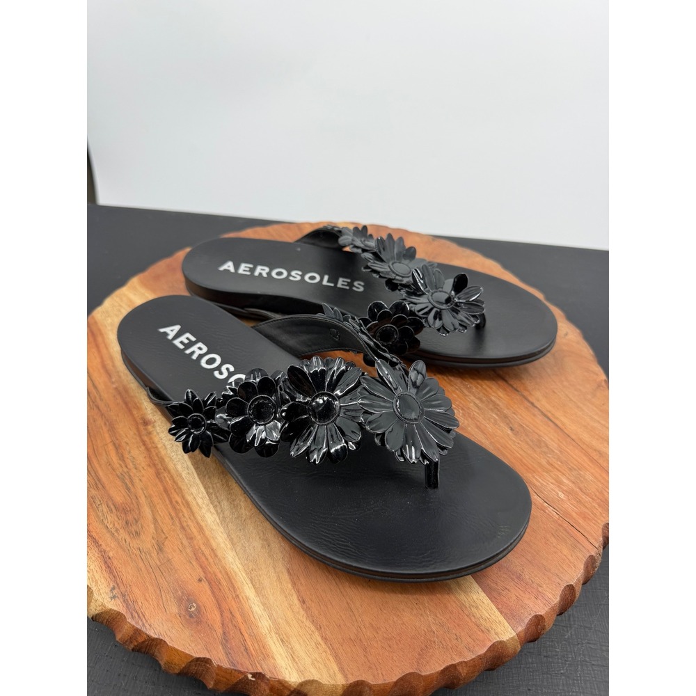 Aerosoles Farrah Sandals Women 8 Black Floral Patent 3D Flower Thong Flat Slides
